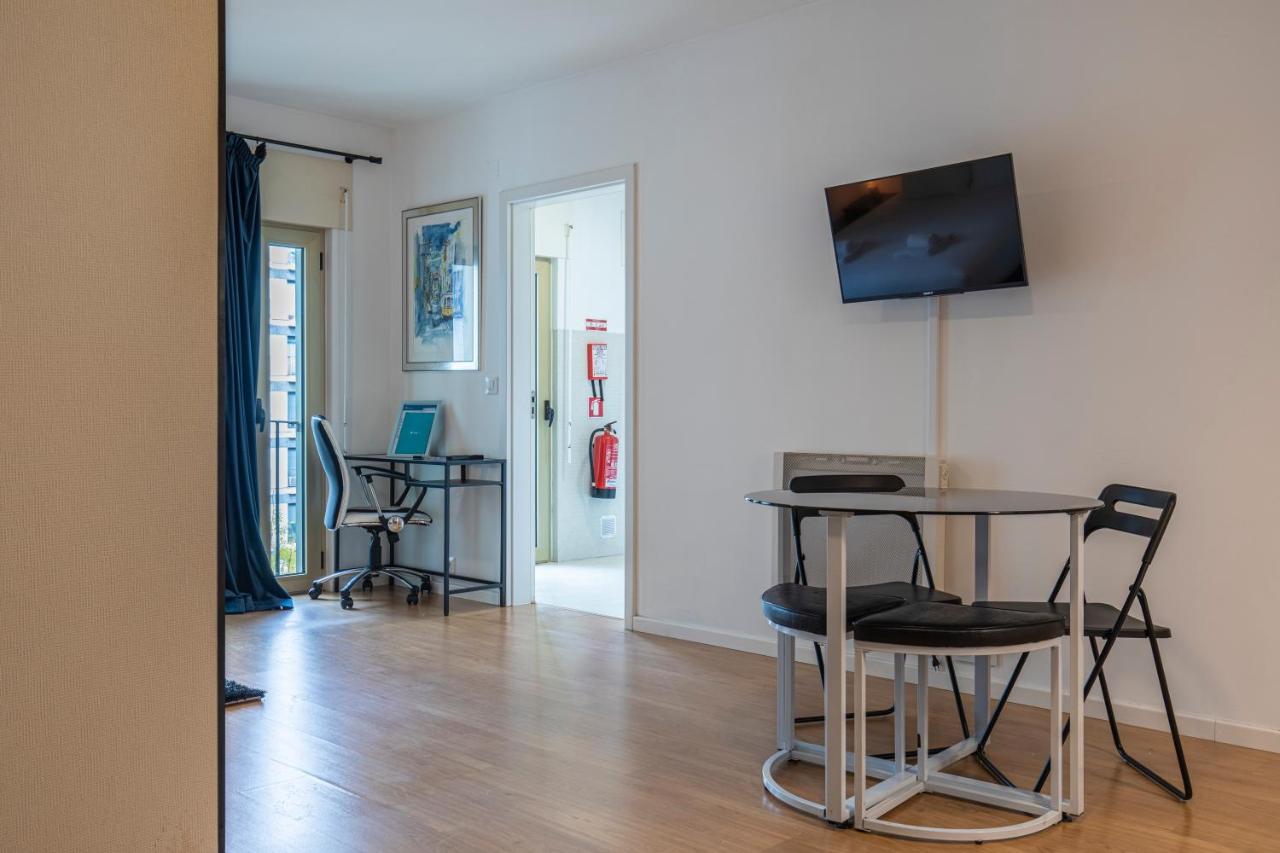 Bright & Comfy Flat In Lisbon By Lovelystay Lisboa Exterior foto